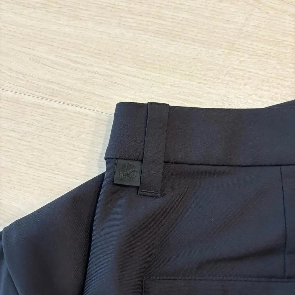 Lululemon Mens ABC Trouser Classic Fit Black Size 33x26 Short Workwear Golf